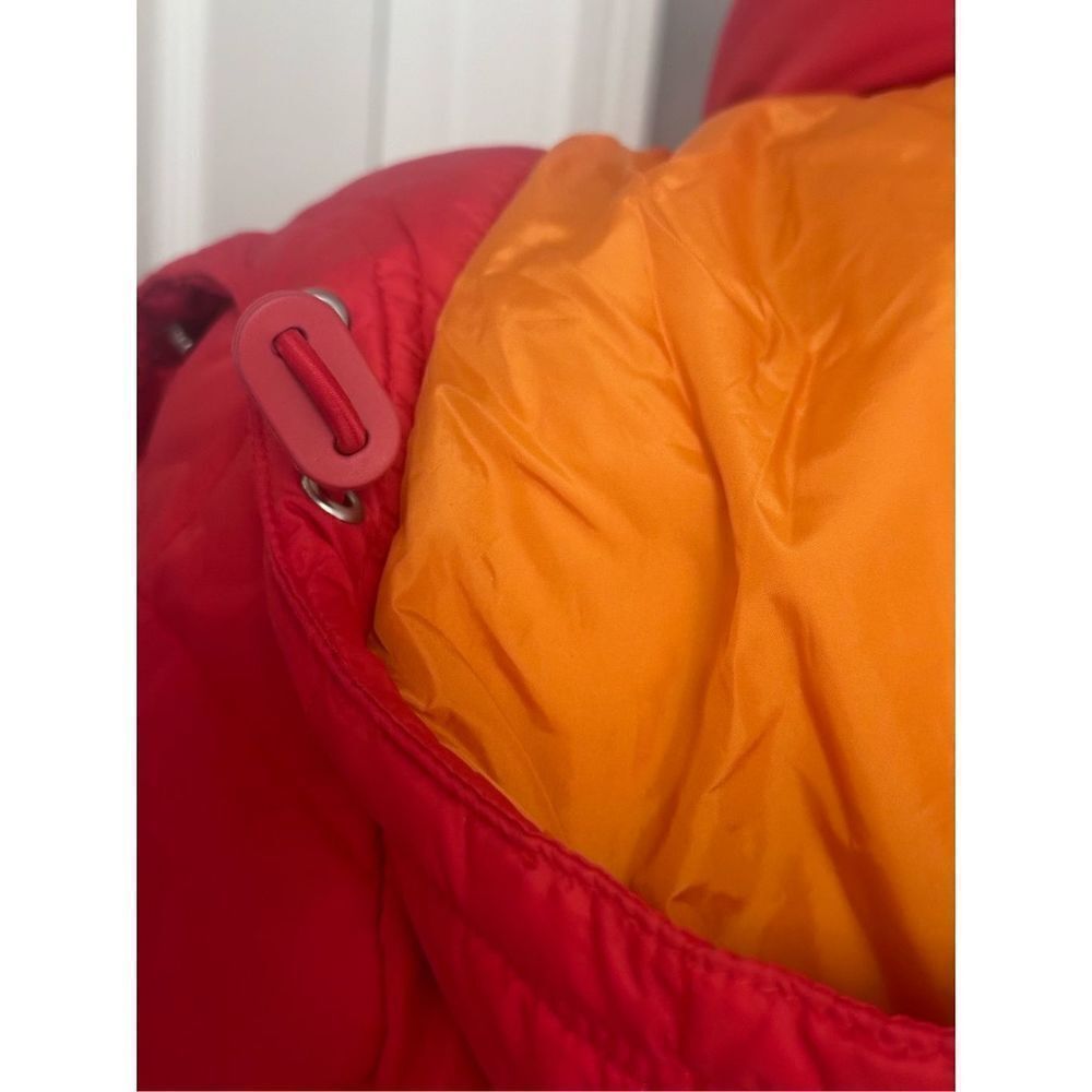 GAP quilted down jacket - image 4